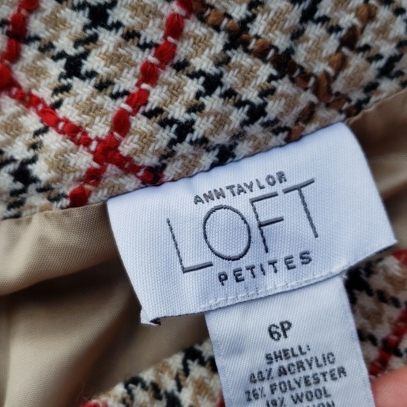 Ann Taylor LOFT Vintage Pleated Plaid Mini Skirt - Picture 3 of 4